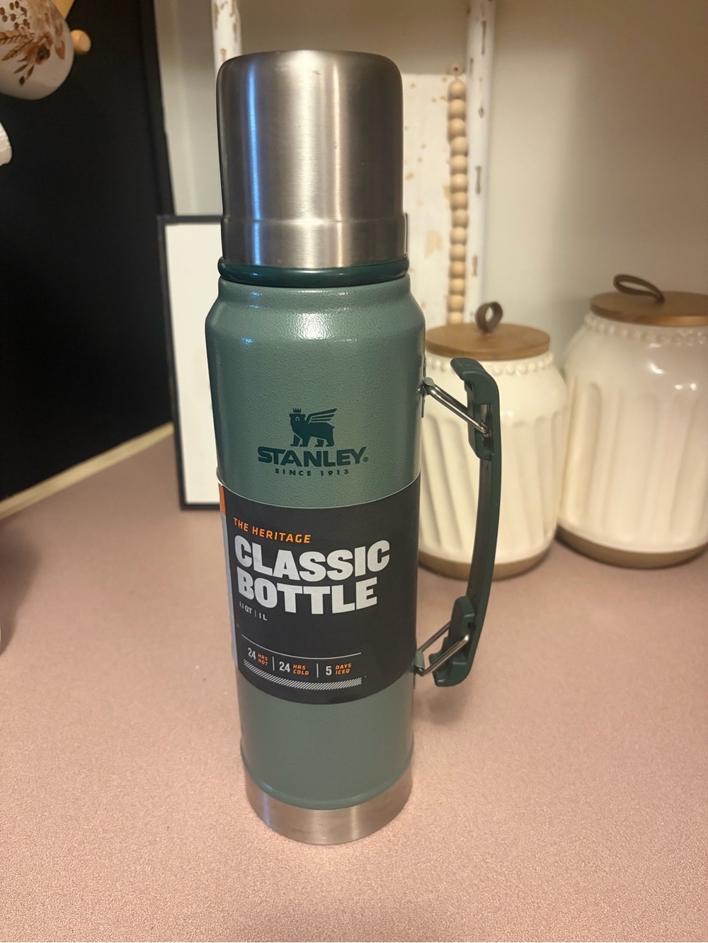Stanley Green & Dark Green Insulated Bottle with Handle